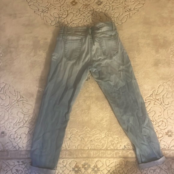 Blue Jeans - Picture 2 of 5